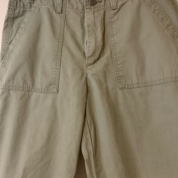 Levi’s Army Green Causal pants. - Picture 5 of 6